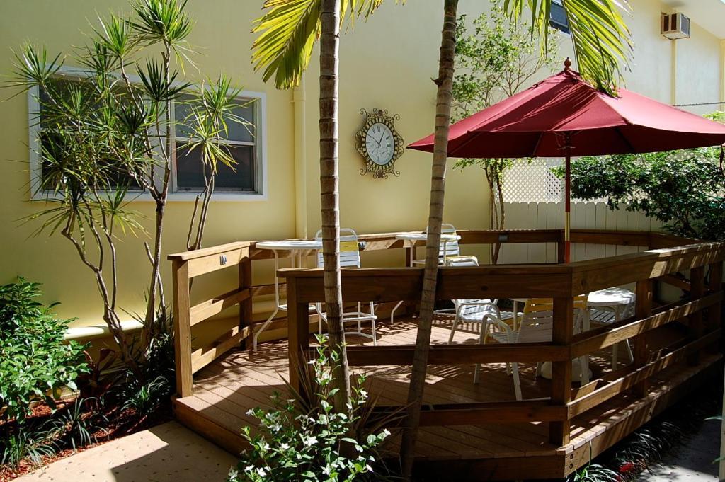 Alcazar Resort- Gay Mens Resort Fort Lauderdale Exterior photo